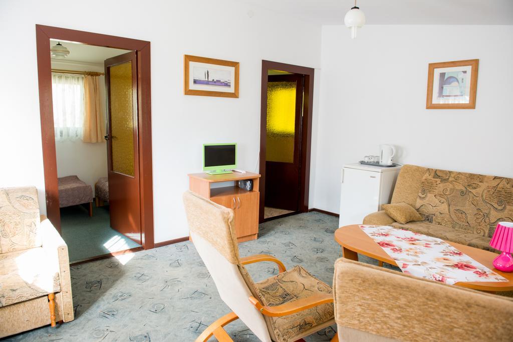 Osrodek Wypoczynkowy Wagabunda Hotell Mikołajki Eksteriør bilde
